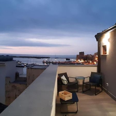 A 2 Passi Dal Castello ,Appartamento Con Veranda Кастелламмаре-дель-Голфо Экстерьер фото