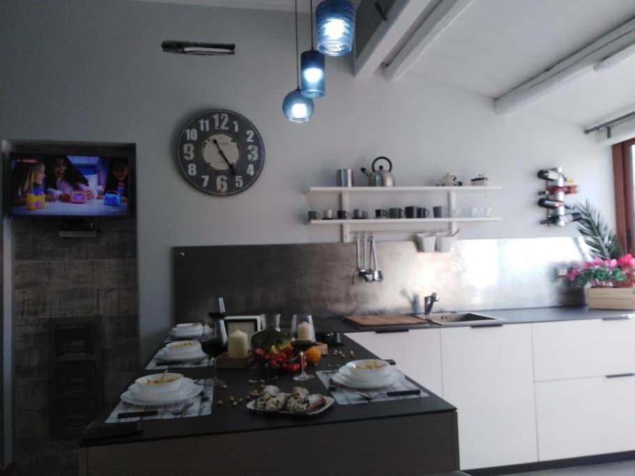 A 2 Passi Dal Castello ,Appartamento Con Veranda Кастелламмаре-дель-Голфо Экстерьер фото